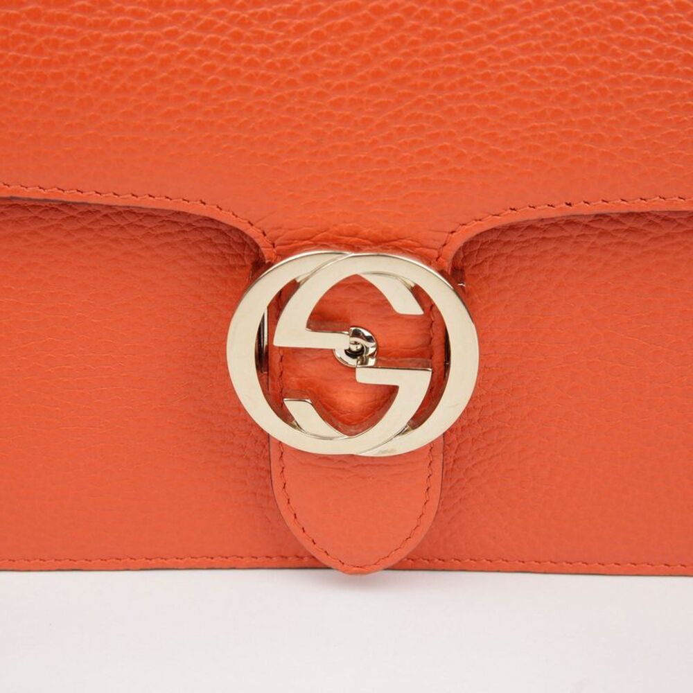 Interlocking Medium Chain Shoulder Bag - image 4